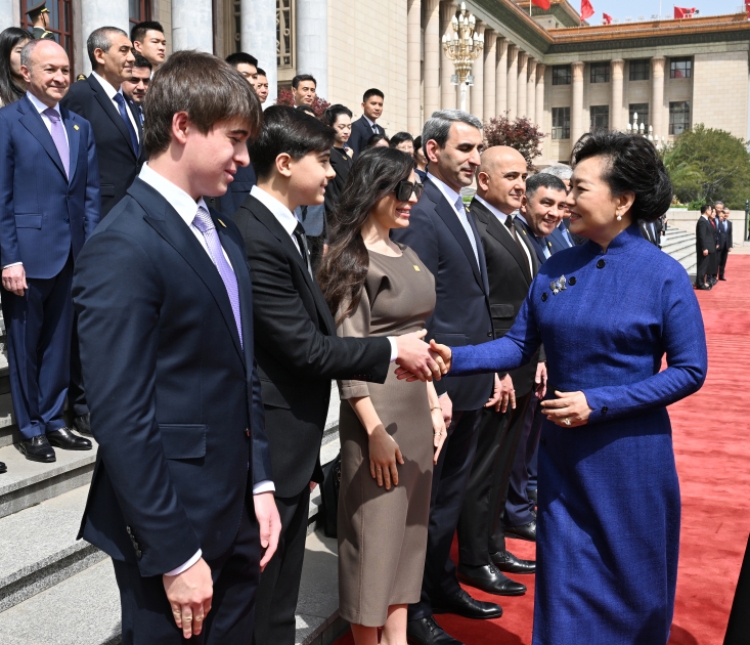 Azərbaycan Prezidentinin Çində rəsmi qarşılanma mərasimi olub