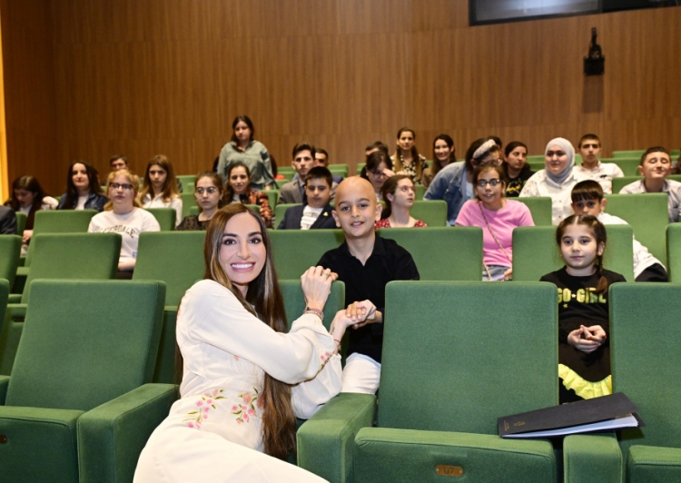 Leyla və Arzu Əliyeva DOST İnklüziv İnkişaf və Yaradıcılıq Mərkəzində olub -