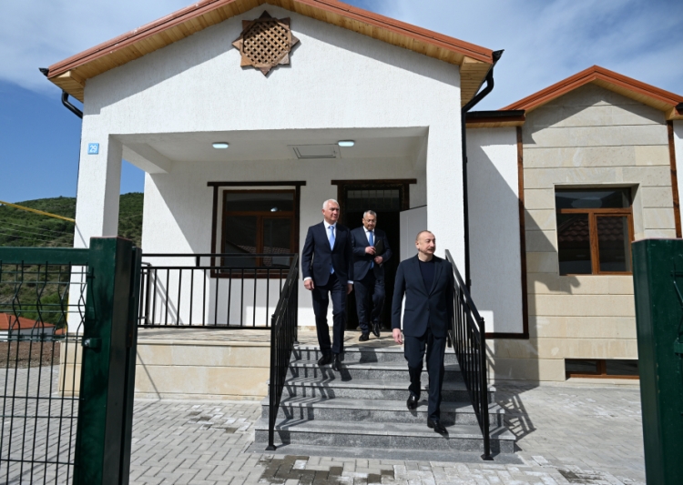 Prezident Laçının Bəylik kəndində -