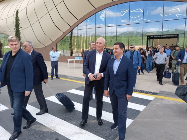 Diplomatik korpus nümayəndələrinin Laçına səfəri başlayıb