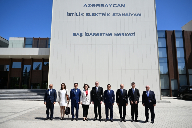 İlham Əliyev Çen Qianqı qəbul edib