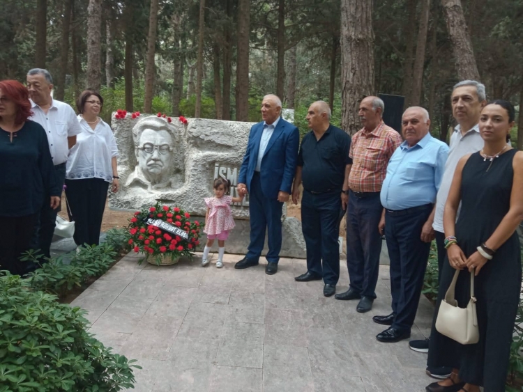 Xalq yazıçısı İsmayıl Şıxlı anılıb