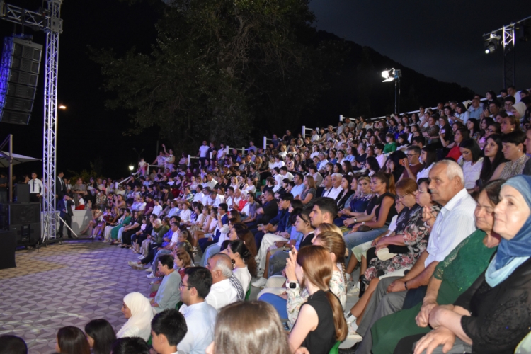 Qəbələ Beynəlxalq Musiqi Festivalı başa çatıb