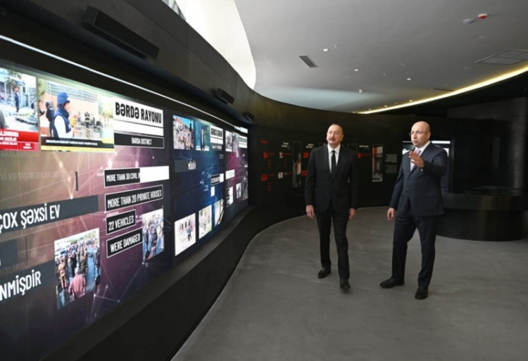 Prezident Gəncə Memorial Kompleksinin açılışında iştirak edib -
