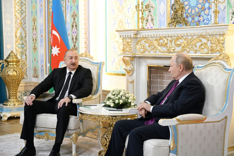 Rusiya və Azərbaycan liderləri Düşənbədə görüşüblər