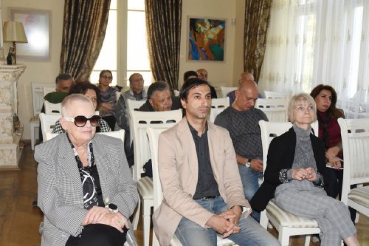 "Kamera kapitanı" təqdim edilib