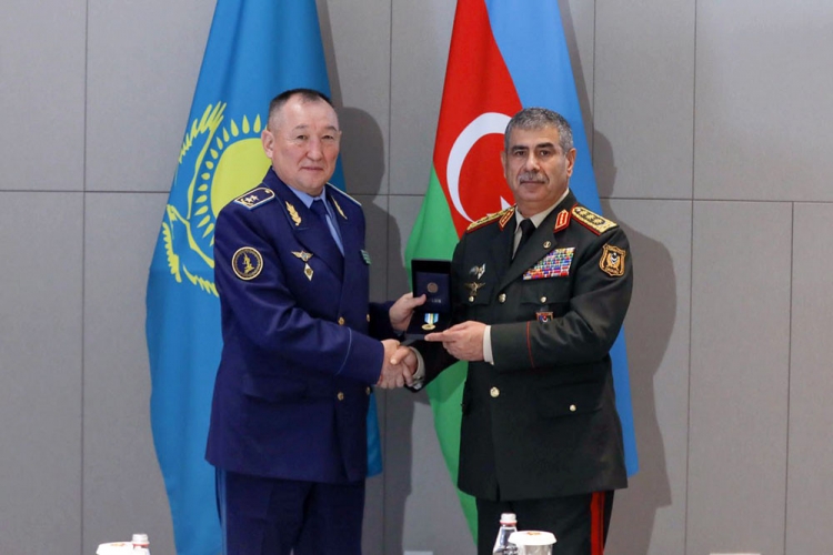 Zakir Həsənov Qazaxıstana səfər edib