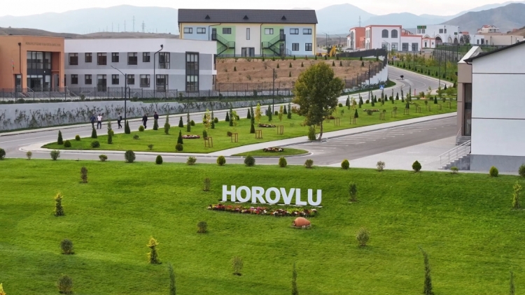 Daha 160 nəfər Horovlu kəndində köçürülüb