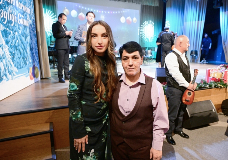 Leyla və Alena Əliyeva DOST İnklüziv İnkişaf və Yaradıcılıq Mərkəzini ziyarət ediblər -
