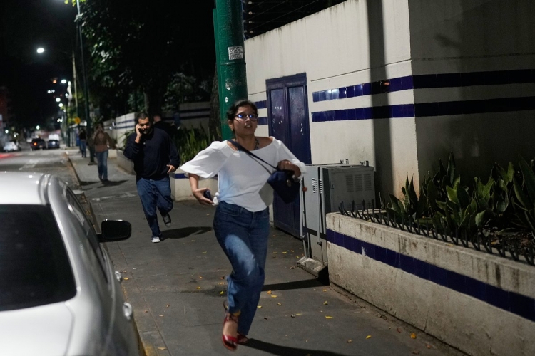 Partlayışlar, Maduronun qaçırılması və Venesuelaya raket zərbələri –