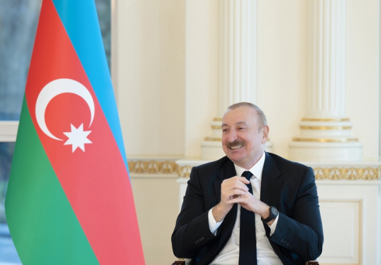 Prezident İlham Əliyev yerli televiziya kanallarına müsahibə verib -