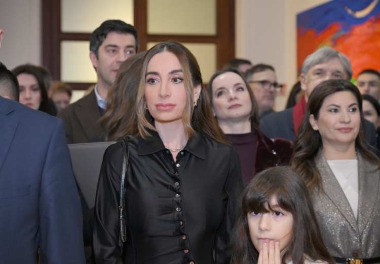 Tiranada MAMA “Ana təbiət” beynəlxalq incəsənət sərgisi açılıb -