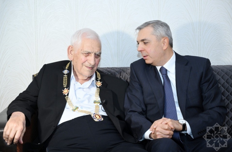 Nəriman Həsənzadəyə “Heydər Əliyev” ordeni təqdim edilib -
