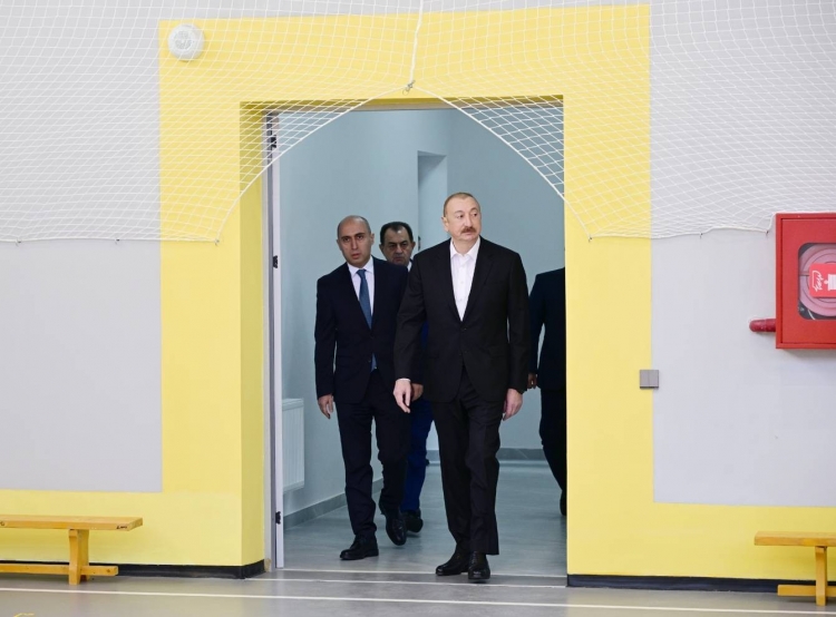 Prezident Lənkərana gedib