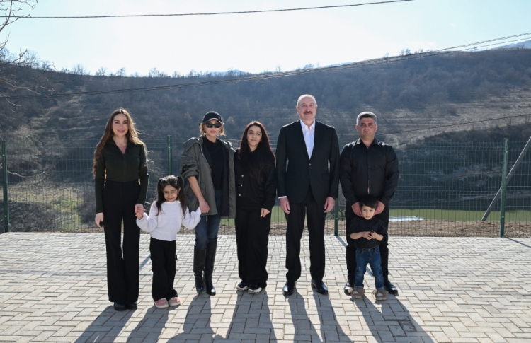 Prezident və xanımı Xocalıda –