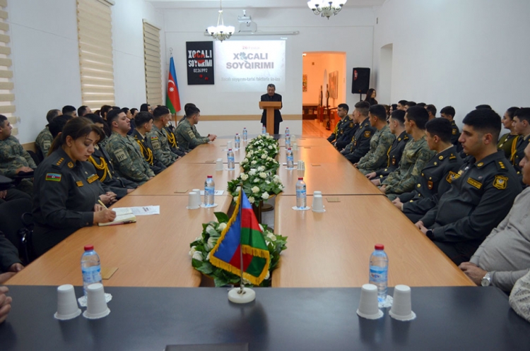Azərbaycan Ordusunda Xocalı soyqırımı ilə bağlı silsilə tədbirlər keçirilib