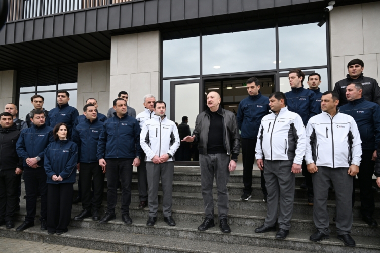 Prezident “Şirvan Aqro” heyvandarlıq kompleksinin açılışında iştirak edib