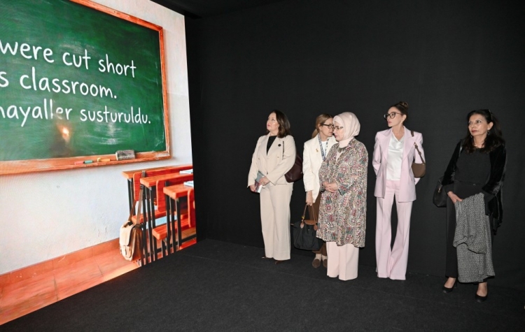 Mehriban Əliyeva Antalya Diplomatiya Forumu çərçivəsində paneldə iştirak edib