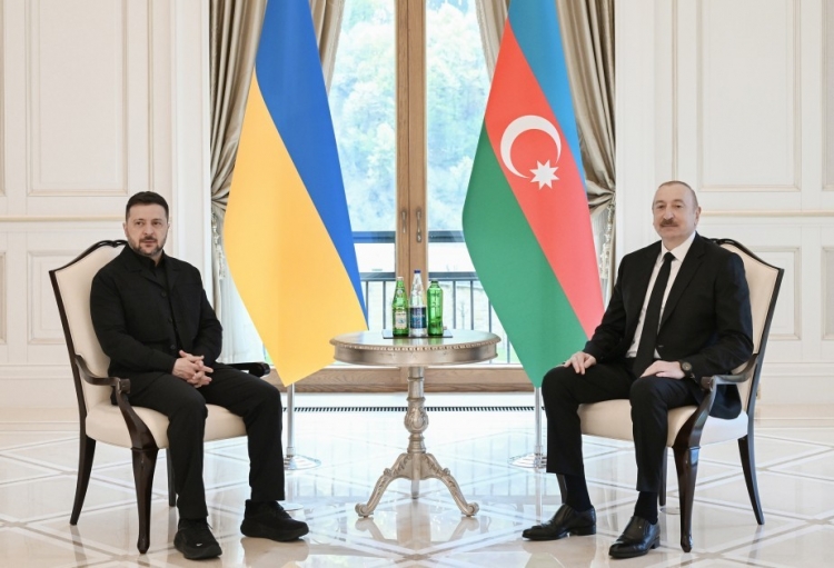 Zelenski Azərbaycanda səfərdədir