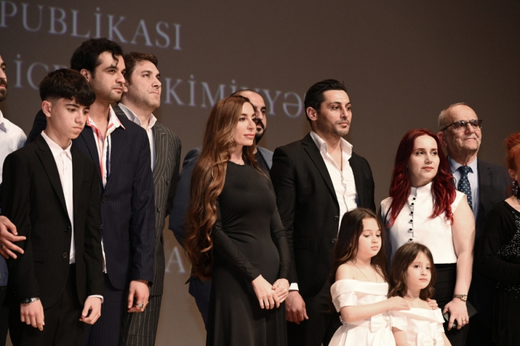 “Tağıyev: Məktəb” bədii filminin təqdimatı olub -