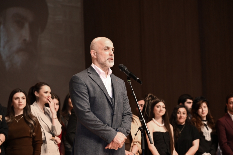“Tağıyev: Məktəb” bədii filminin təqdimatı olub -