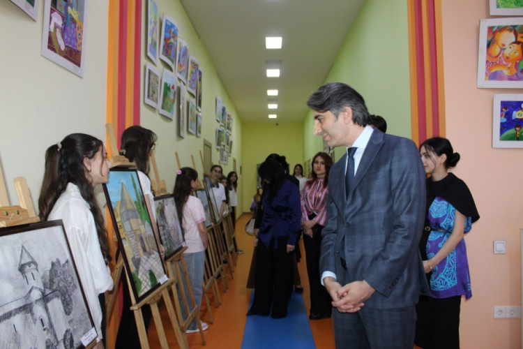 "Tikdim ki, izim qala" -
