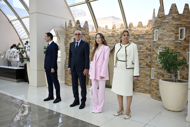 Alena Əliyeva olimpiada yarışını izlədi –