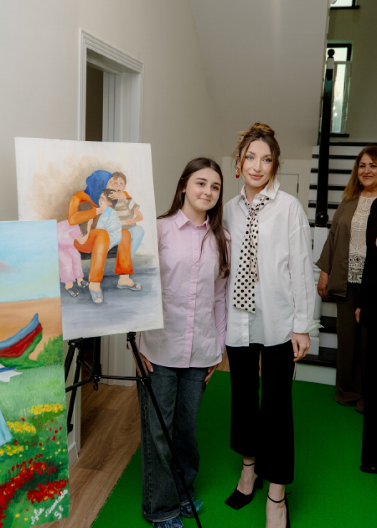 Leyla Əliyeva və Alona Əliyeva Sosial Reabilitasiya Mərkəzini ziyarət edib -