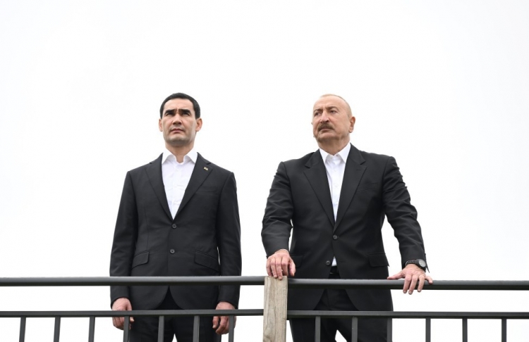 Türkmənistan Prezidentinə Qarabağ atı hədiyyə edilib -