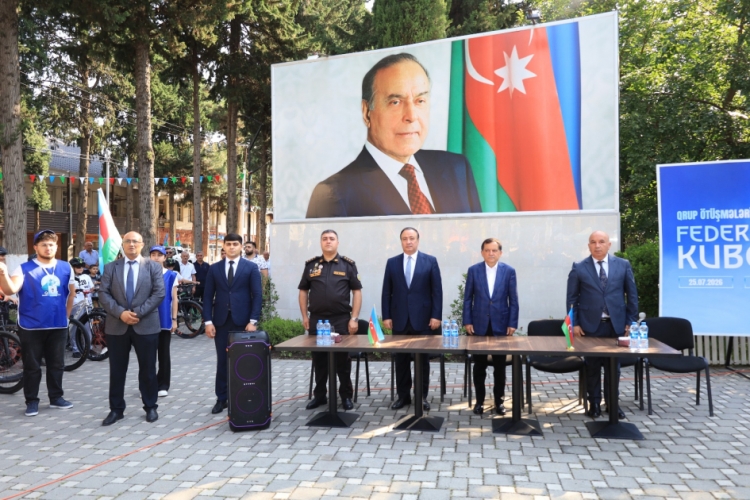 Qazaxda velosiped yarışı keçirilib